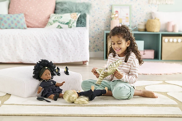 offrir une poupee pour anniversaire des 4 ans