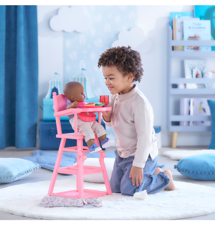 Mon Grand Poupon Lise à table