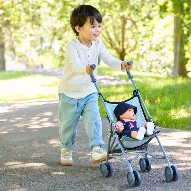 Lila Chérie se balade en Poussette Canne Sauge