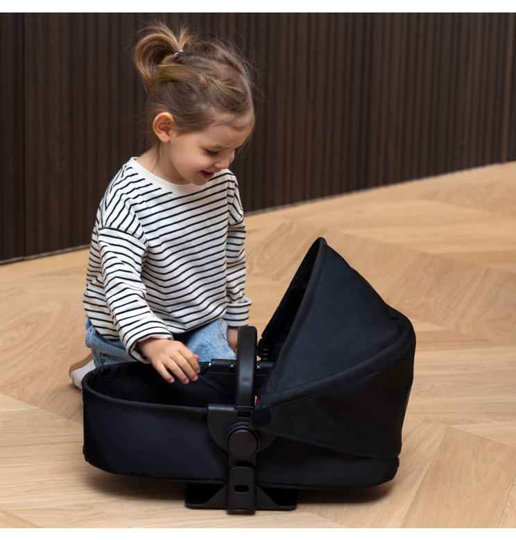 Landau 3 en 1 Cybex Priam Noir pour poupon 36 / 42 / 52 cm