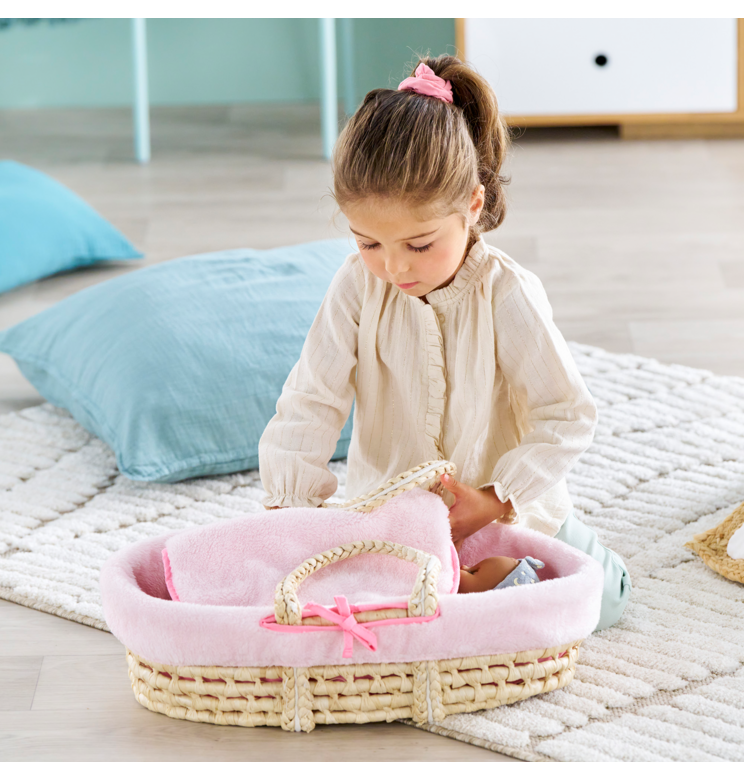 Couffin Tressé Peluche Rose et Pyjama pour poupon 36 cm