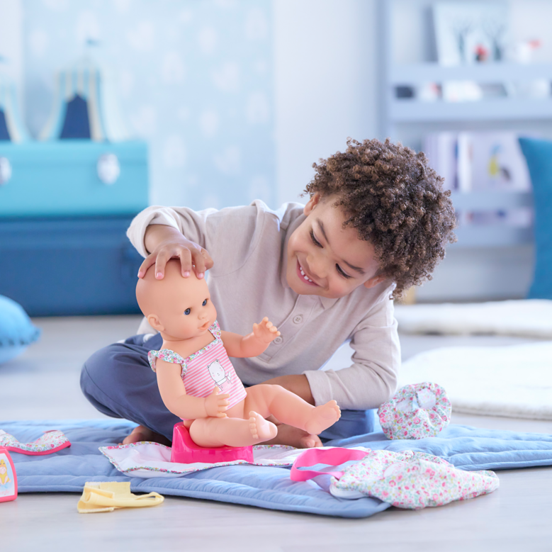 Mon Grand Poupon Eliott se change