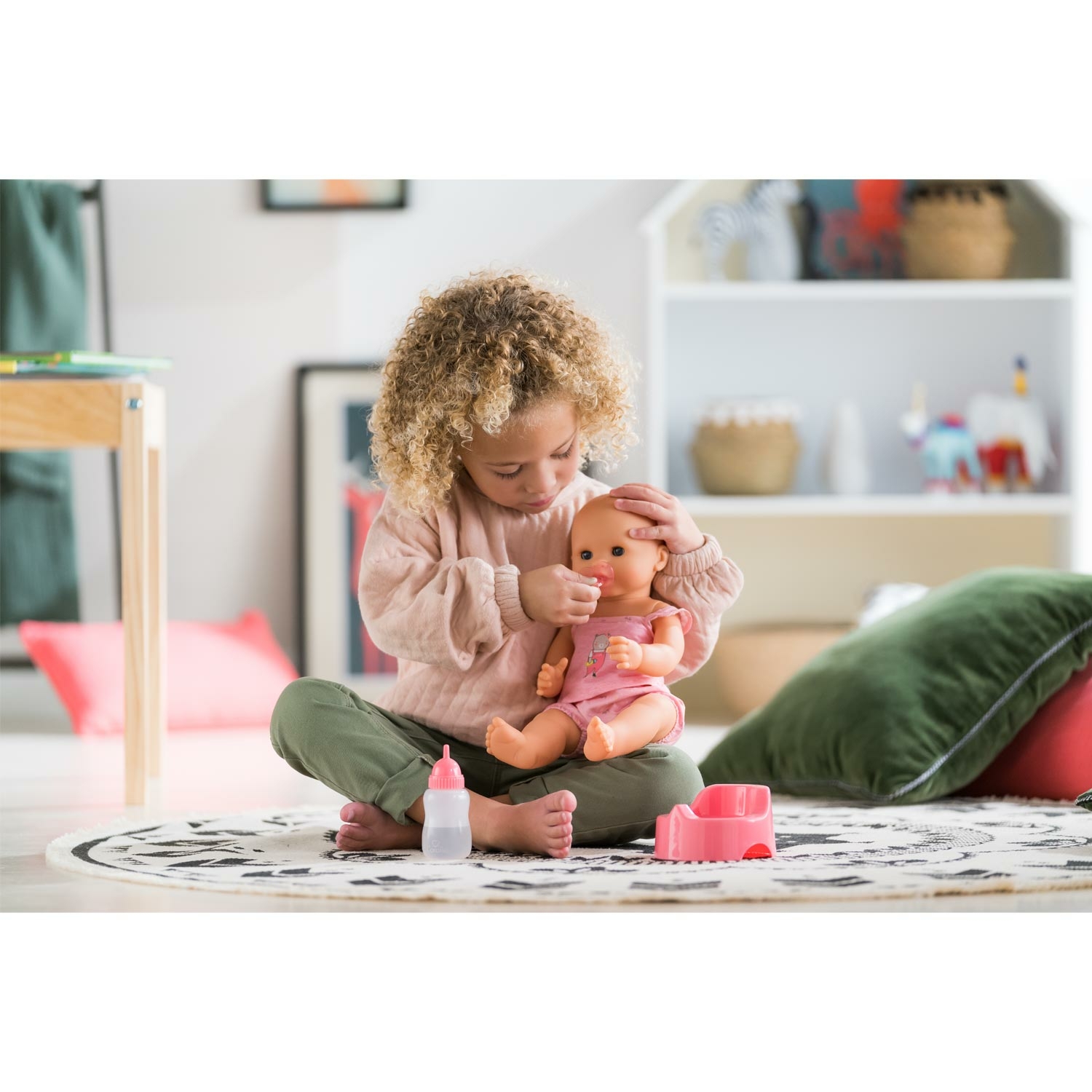 Poupée qui fait pipi Corolle® : Poupon Emma qui fait pipi