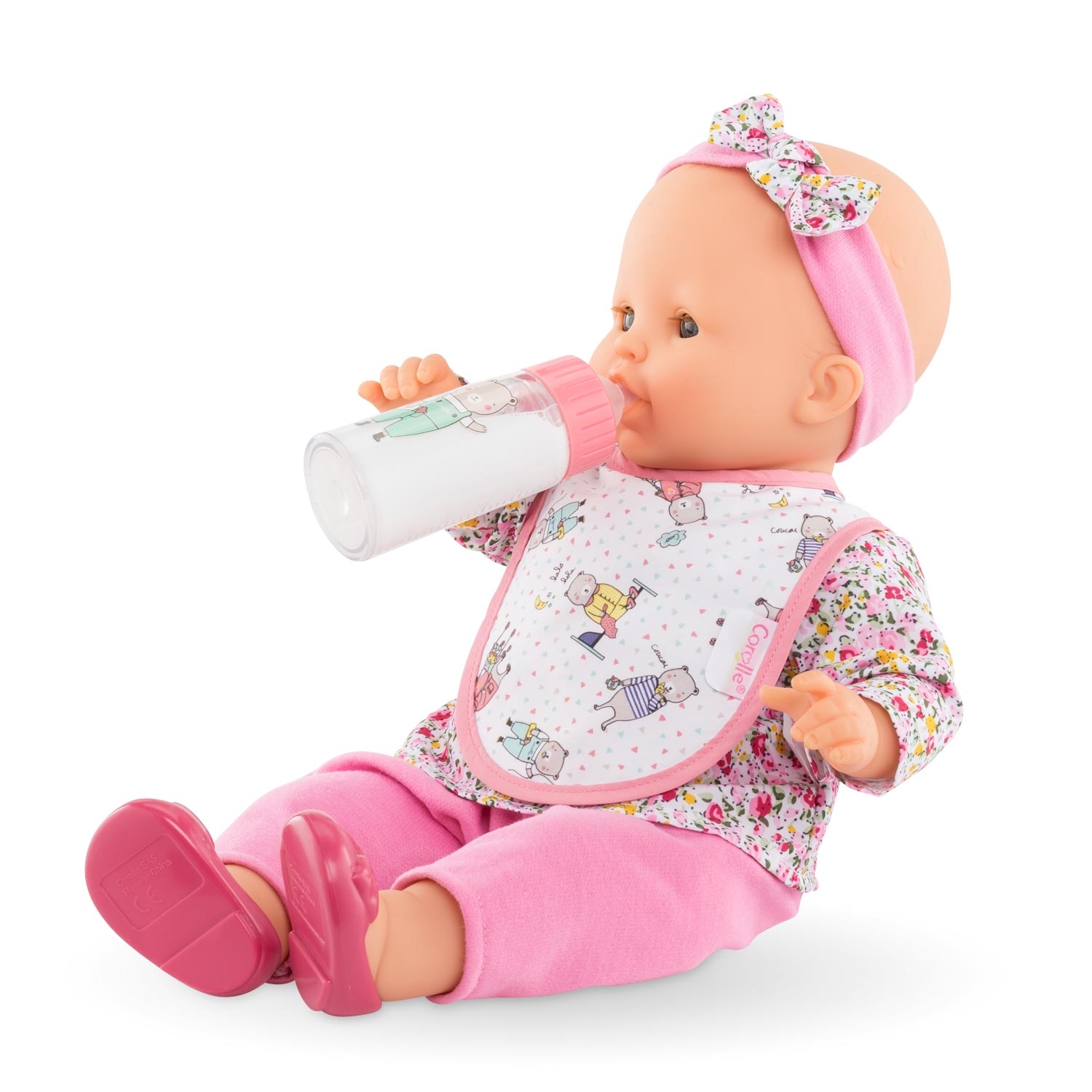 Poupee avec biberon hotsell