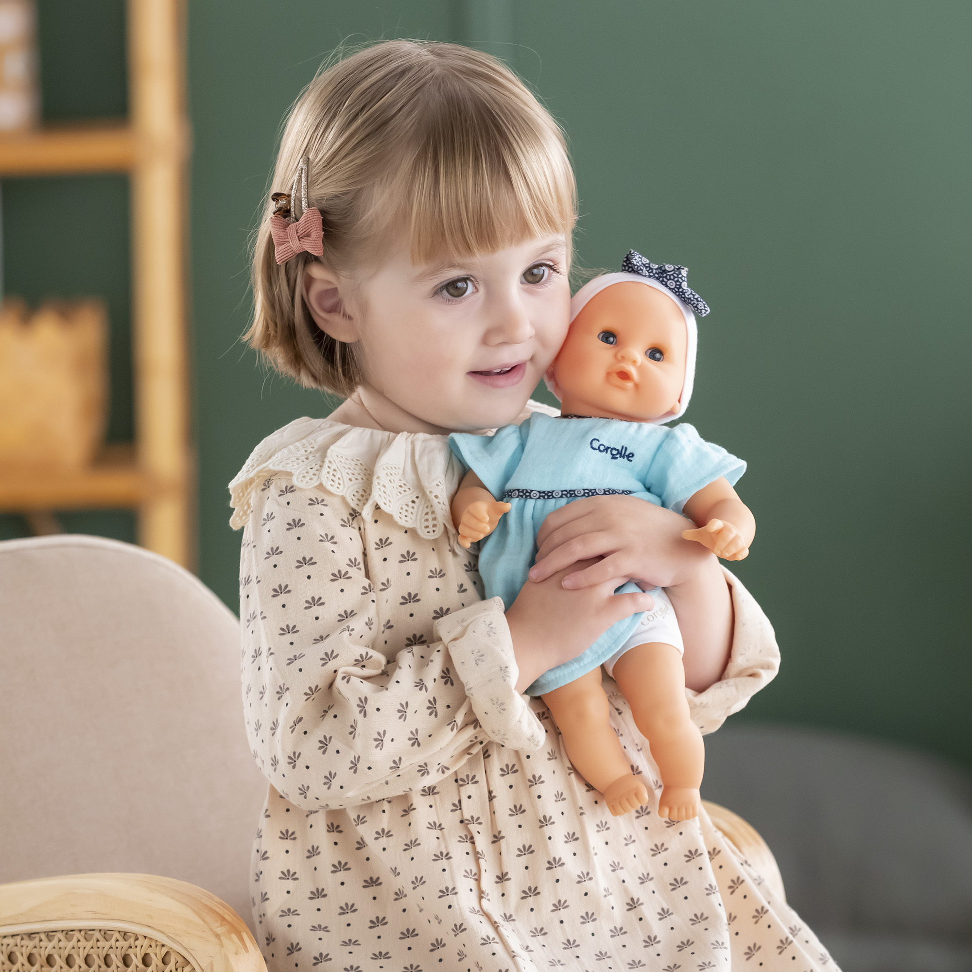 Bebe corolle fille new arrivals
