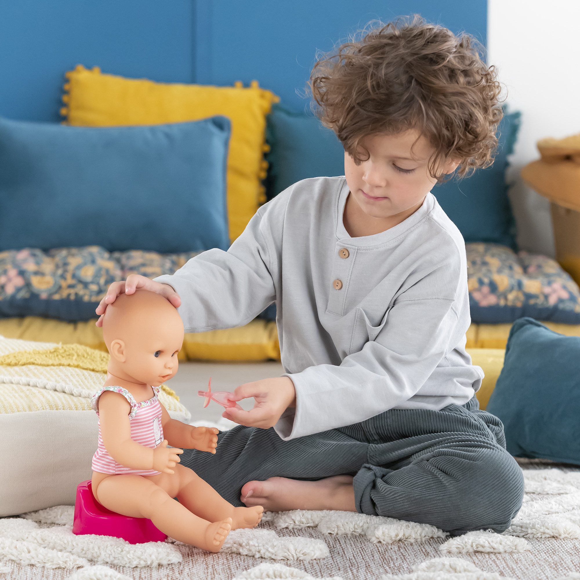 Poupon Emma fait pipi Corolle