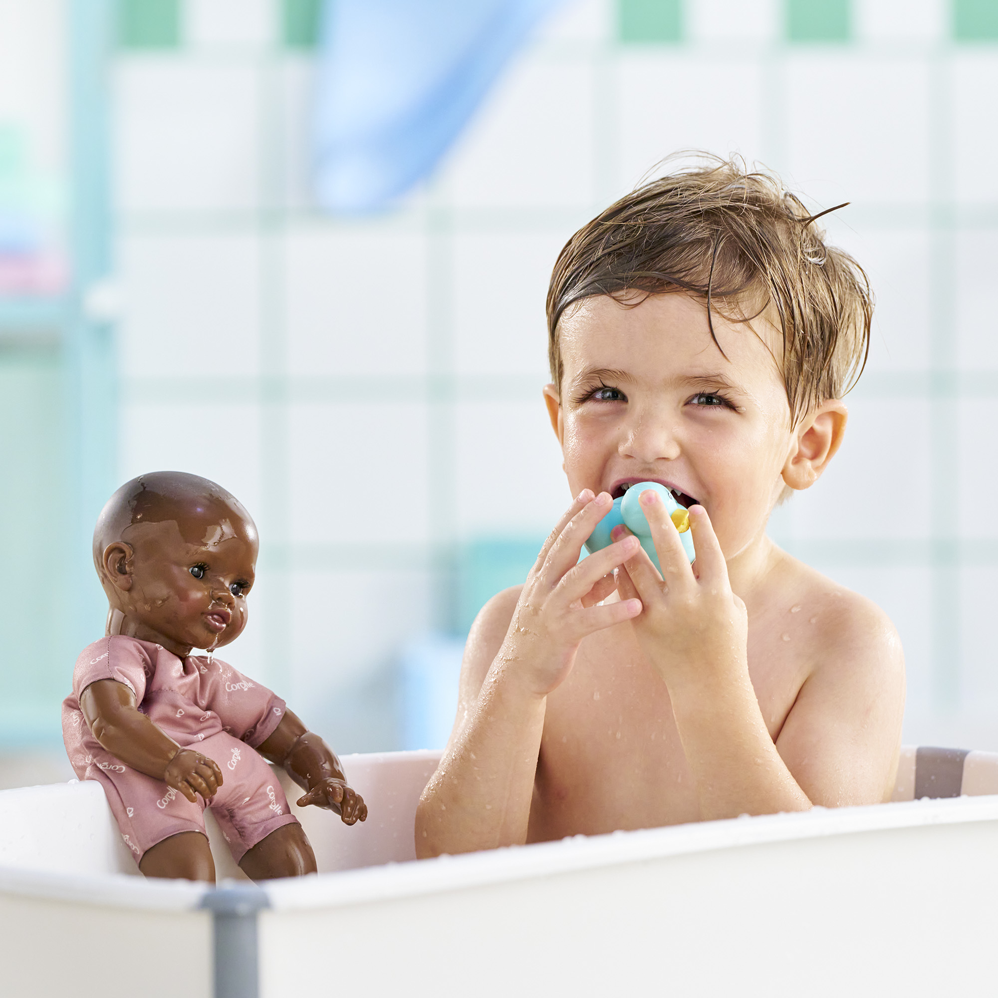 FAMILIARISATION ET ASSURANCE DANS L'EAU