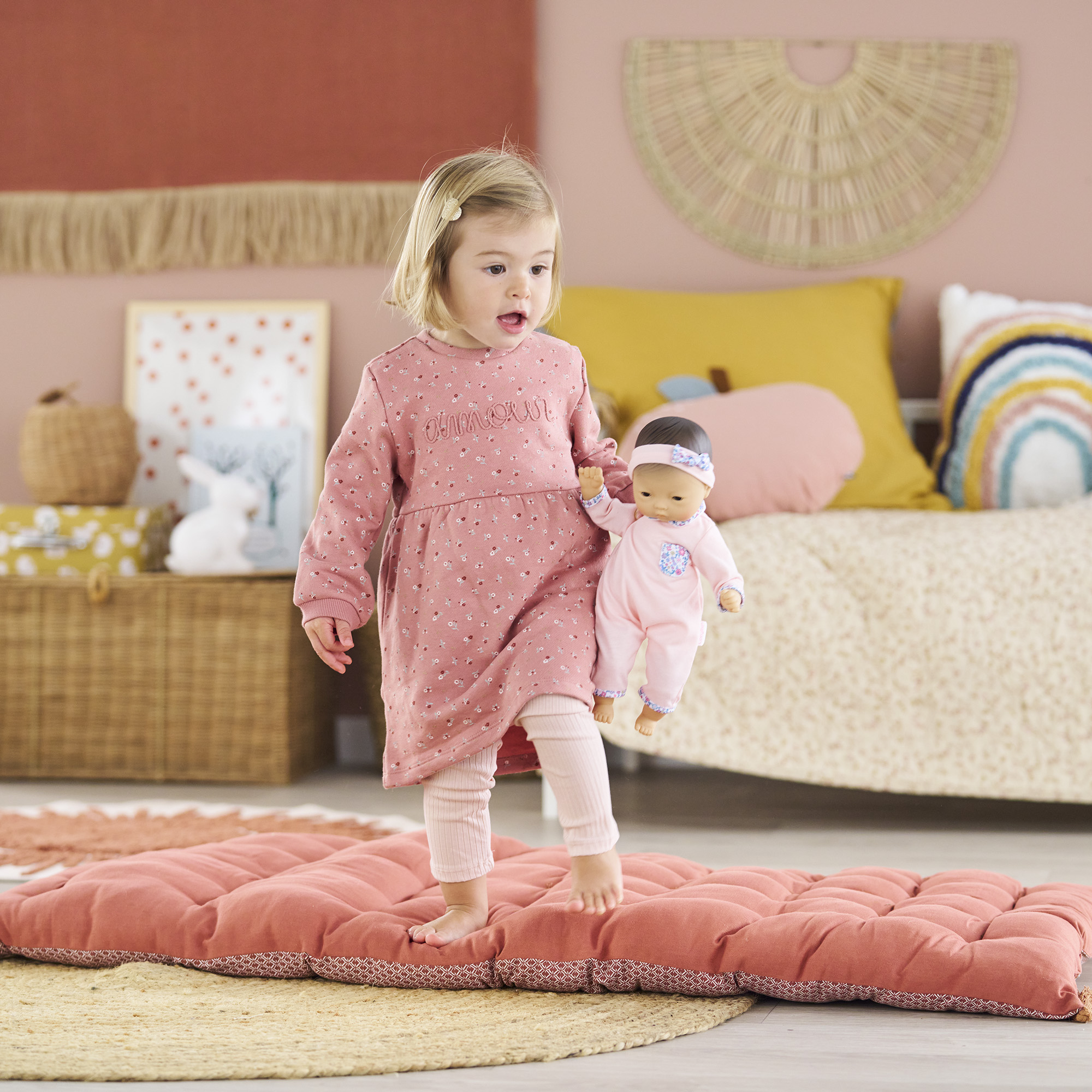 DÉVELOPPEMENT DE L'IMAGINATION