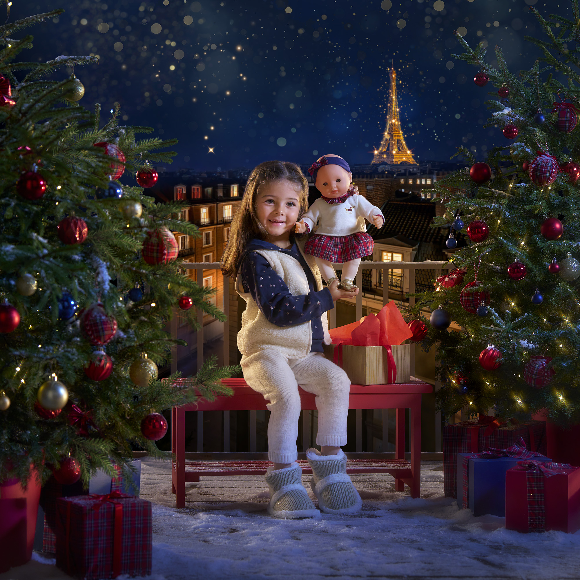 Suzanne, grand poupon de 36 cm