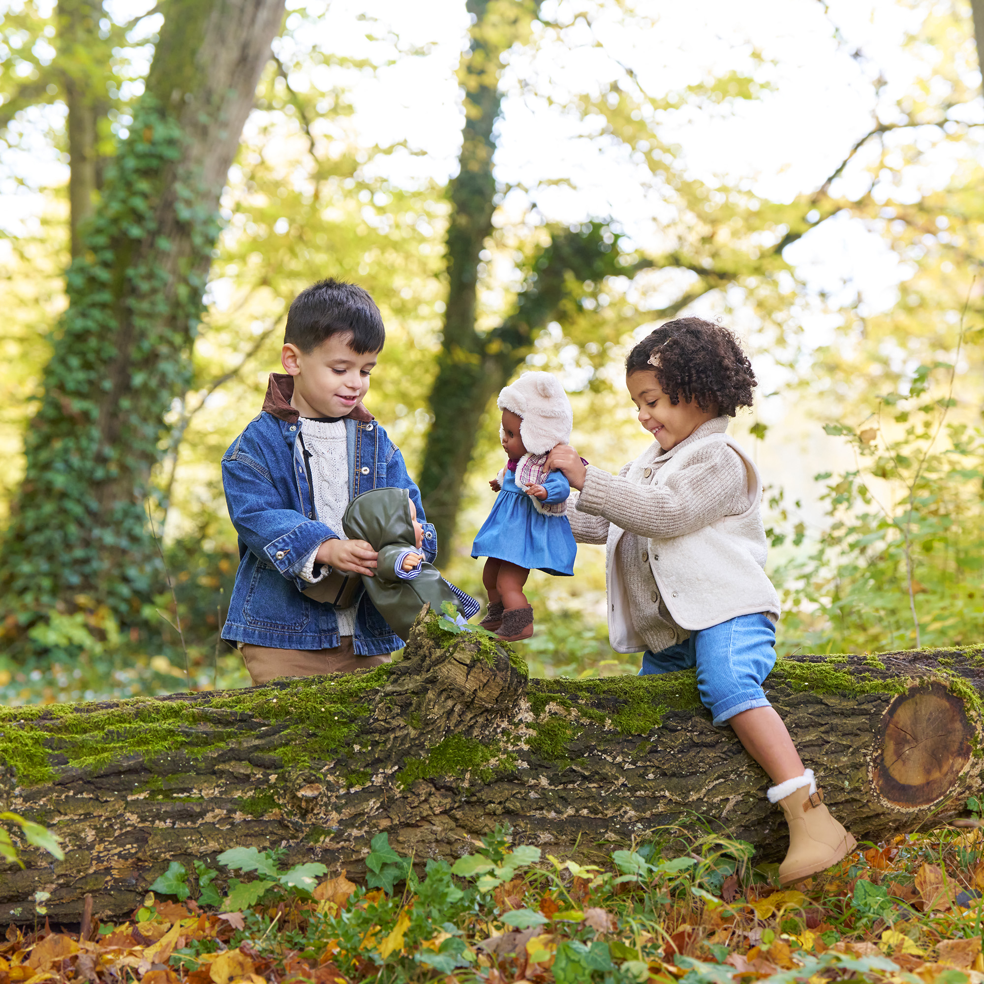 Robe à Manches Longues et Foulard Petit Explorateur pour poupon 42 cm