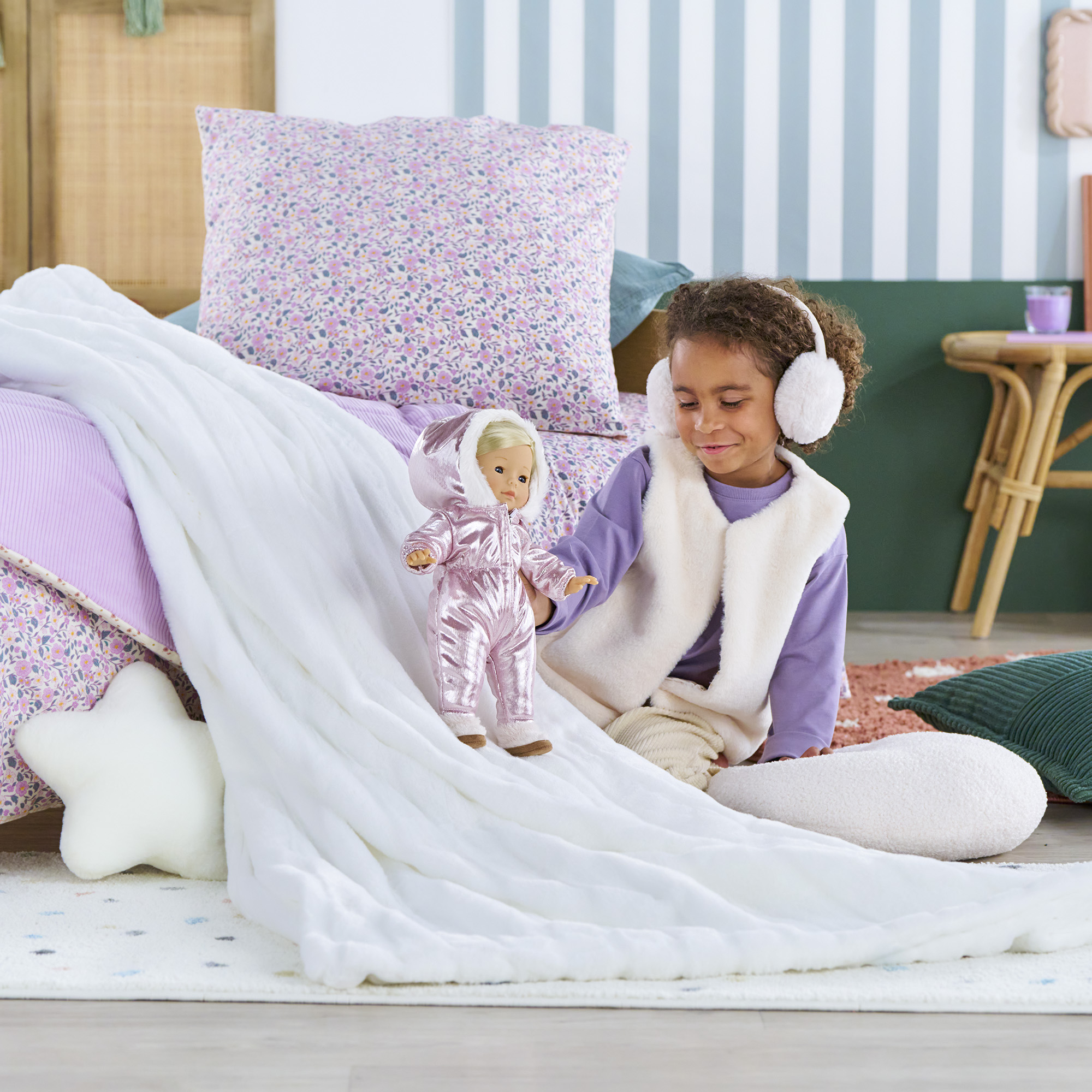 Bottes Moumoute Ivoire pour poupée ma Corolle